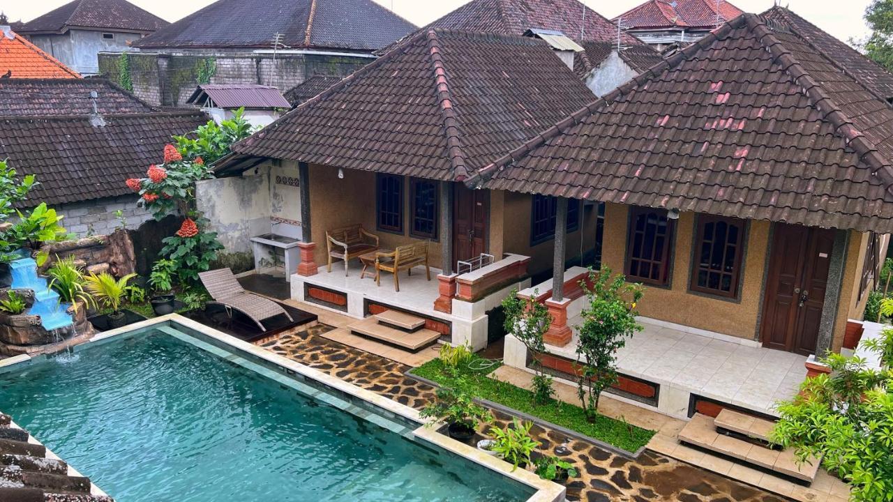 Gusti Home Stay Ubud Exterior foto